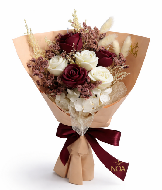 Arranjo floral - bordô